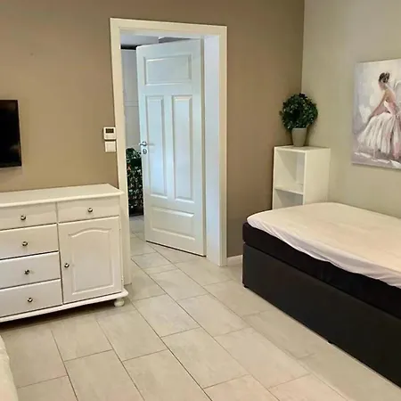 Istzeit Im Gutshof Zum Klaeden (Altmarkkreis Salzwedel)