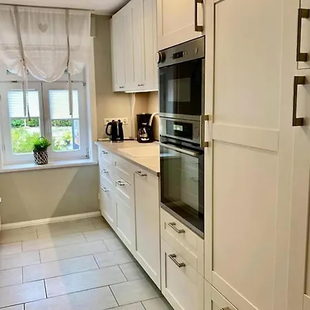 Istzeit Im Gutshof Zum